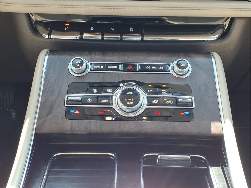 Used 2023 Lincoln Aviator Reserve RWD image 21