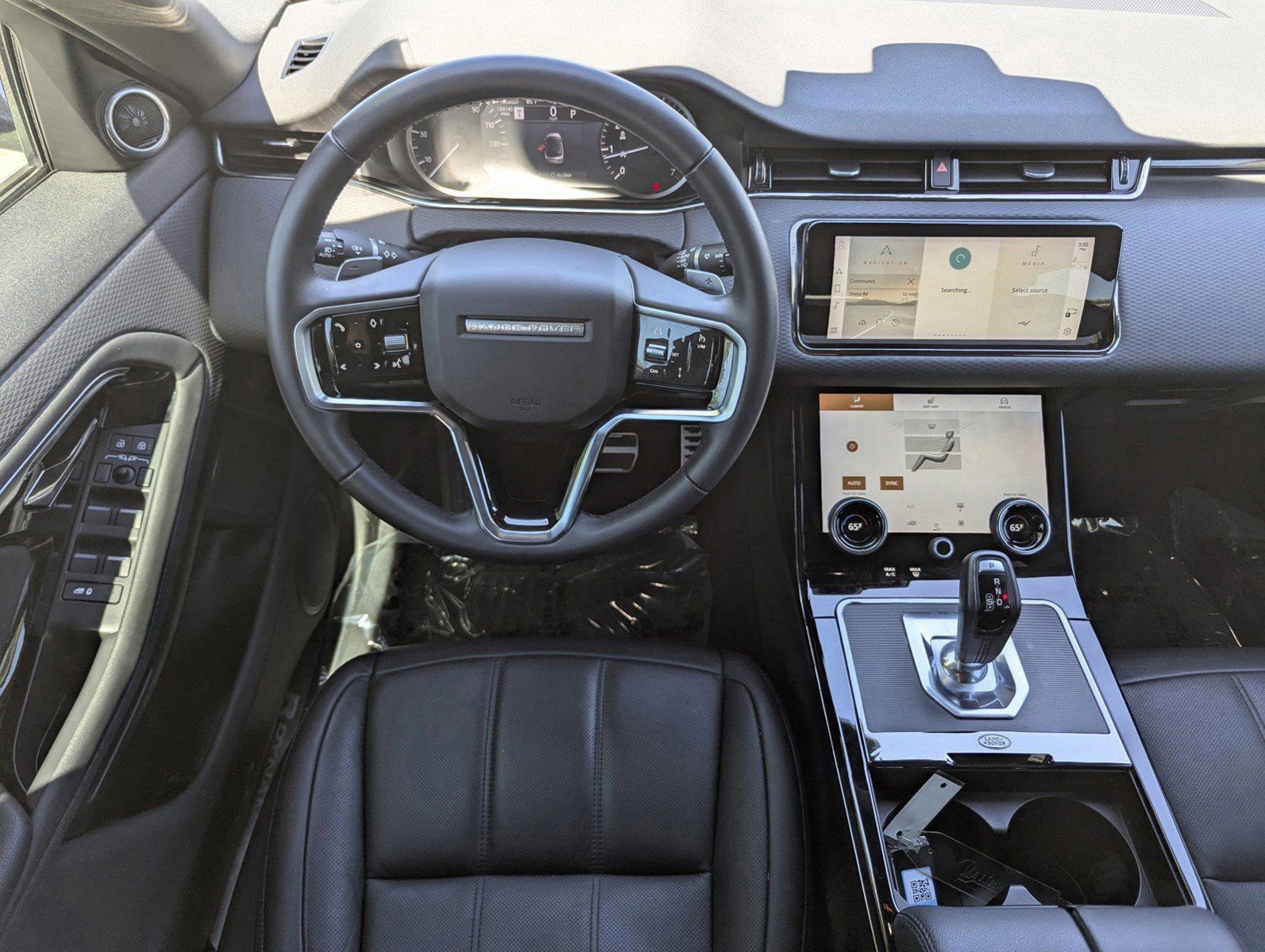 Used 2023 Land Rover Range Rover Evoque R-Dynamic S image 15