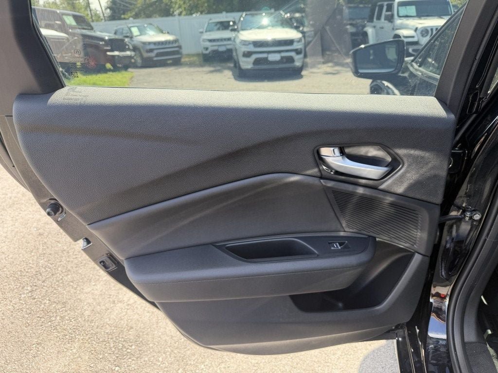 Used 2025 Acura TLX w/ Technology Package FWD image 27