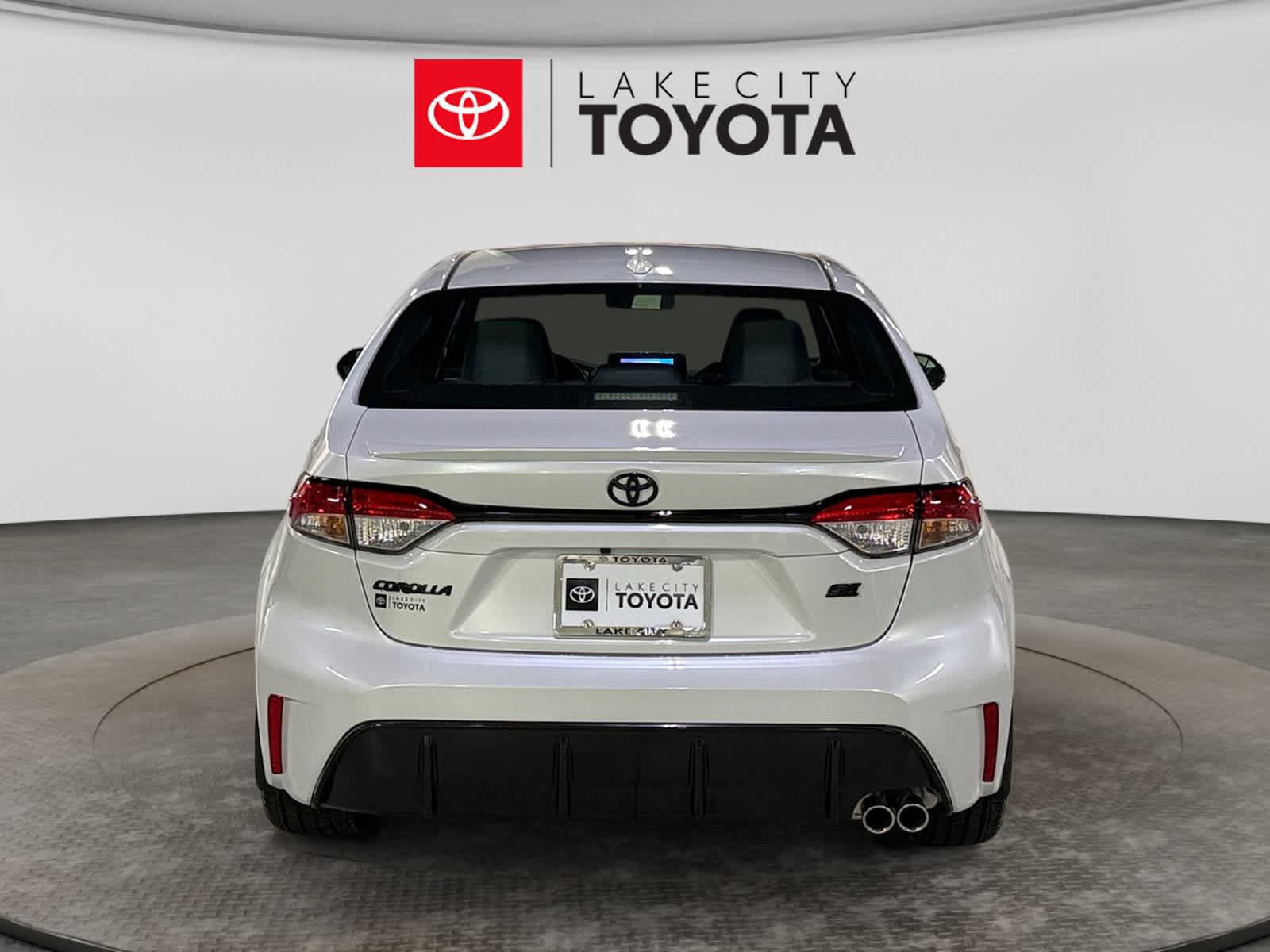 New 2026 Toyota Corolla SE FWD image 5