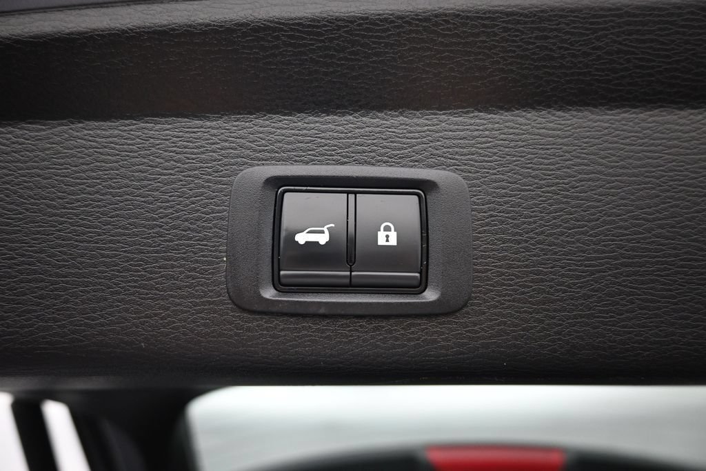 Used 2023 Mitsubishi Outlander SE FWD image 32