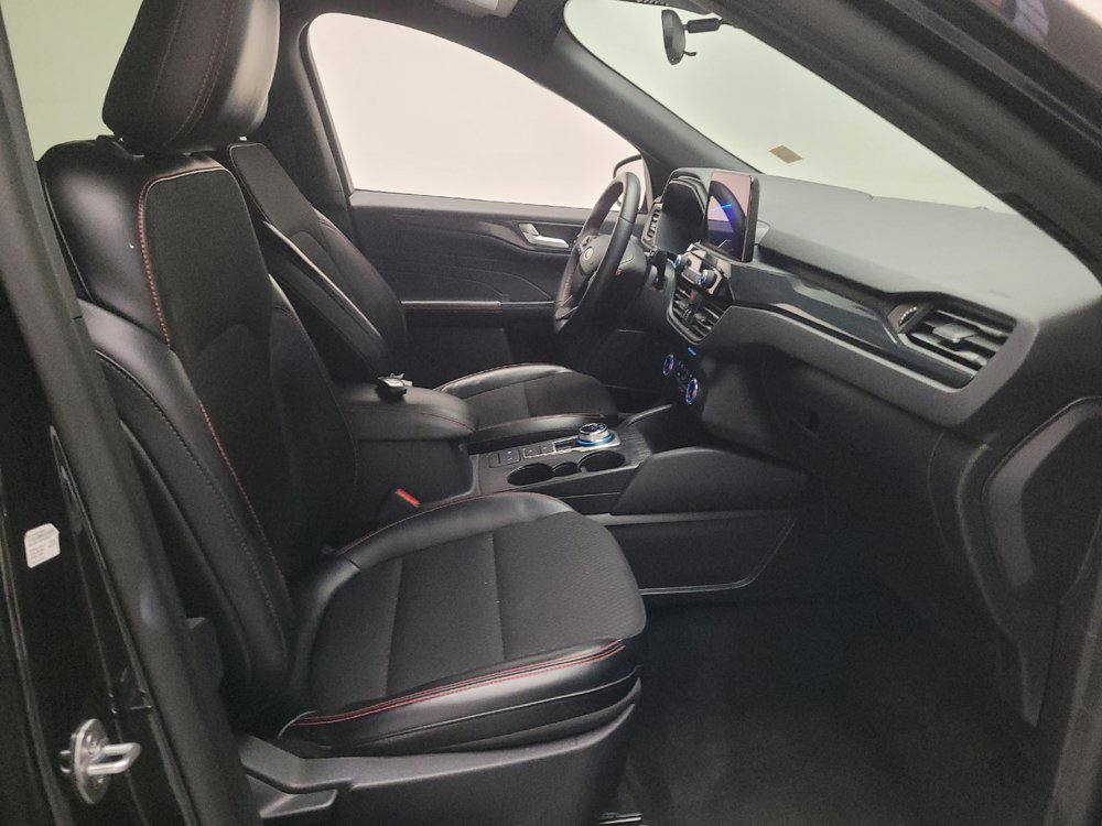 Used 2025 Ford Escape ST-Line FWD image 21