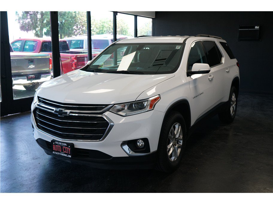 Used 2020 Chevrolet Traverse LT FWD image 3