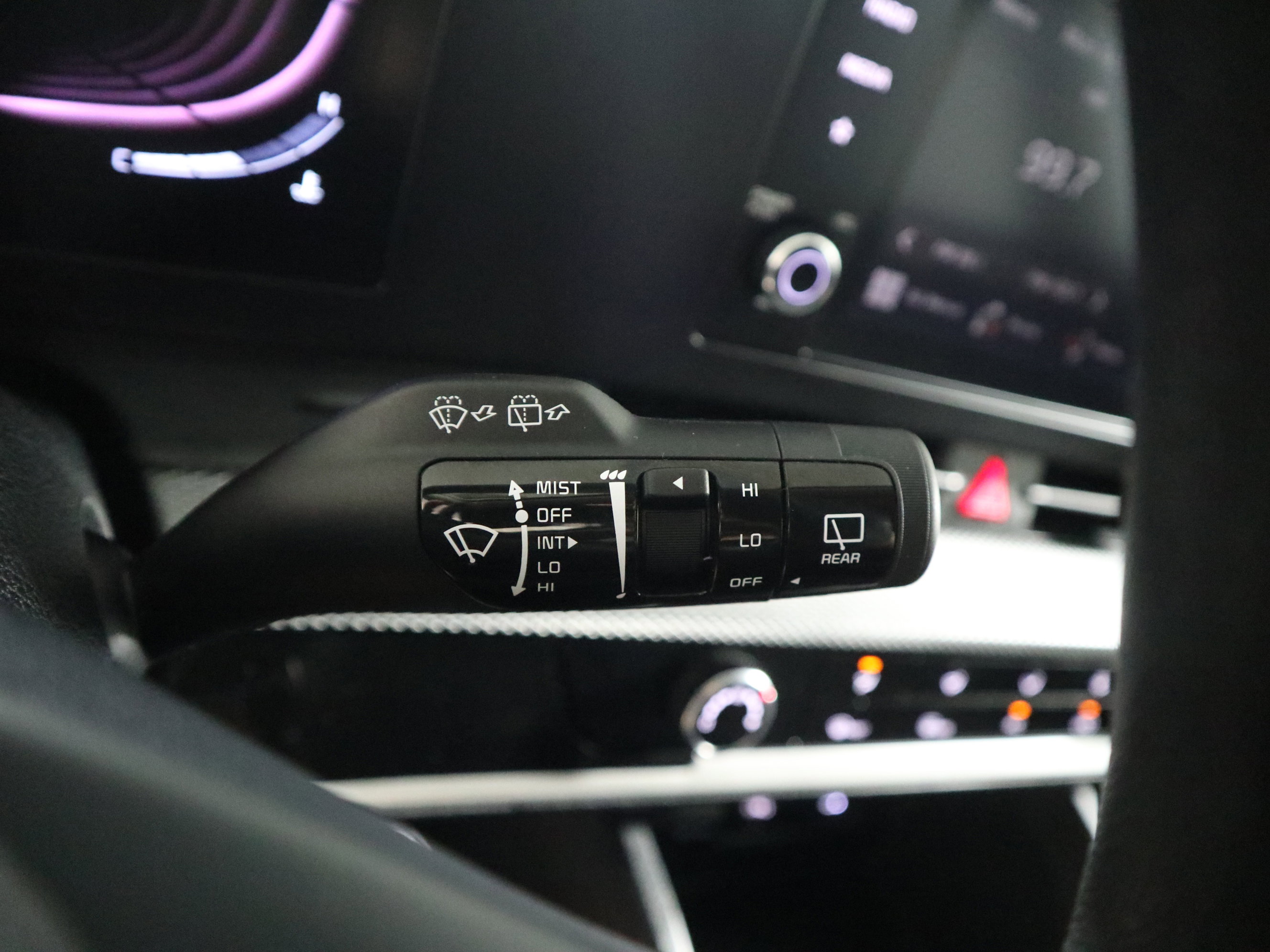 Used 2024 Kia Sportage LX image 24