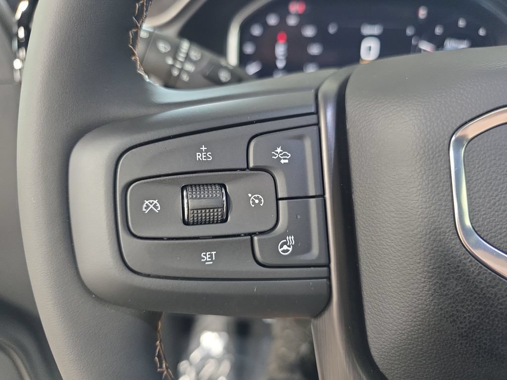 New 2026 GMC Sierra 3500 AT4 w/ Technology Package AWD/4WD image 16