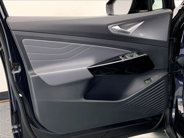 Used 2023 Volkswagen ID.4 Pro S Plus AWD/4WD image 27