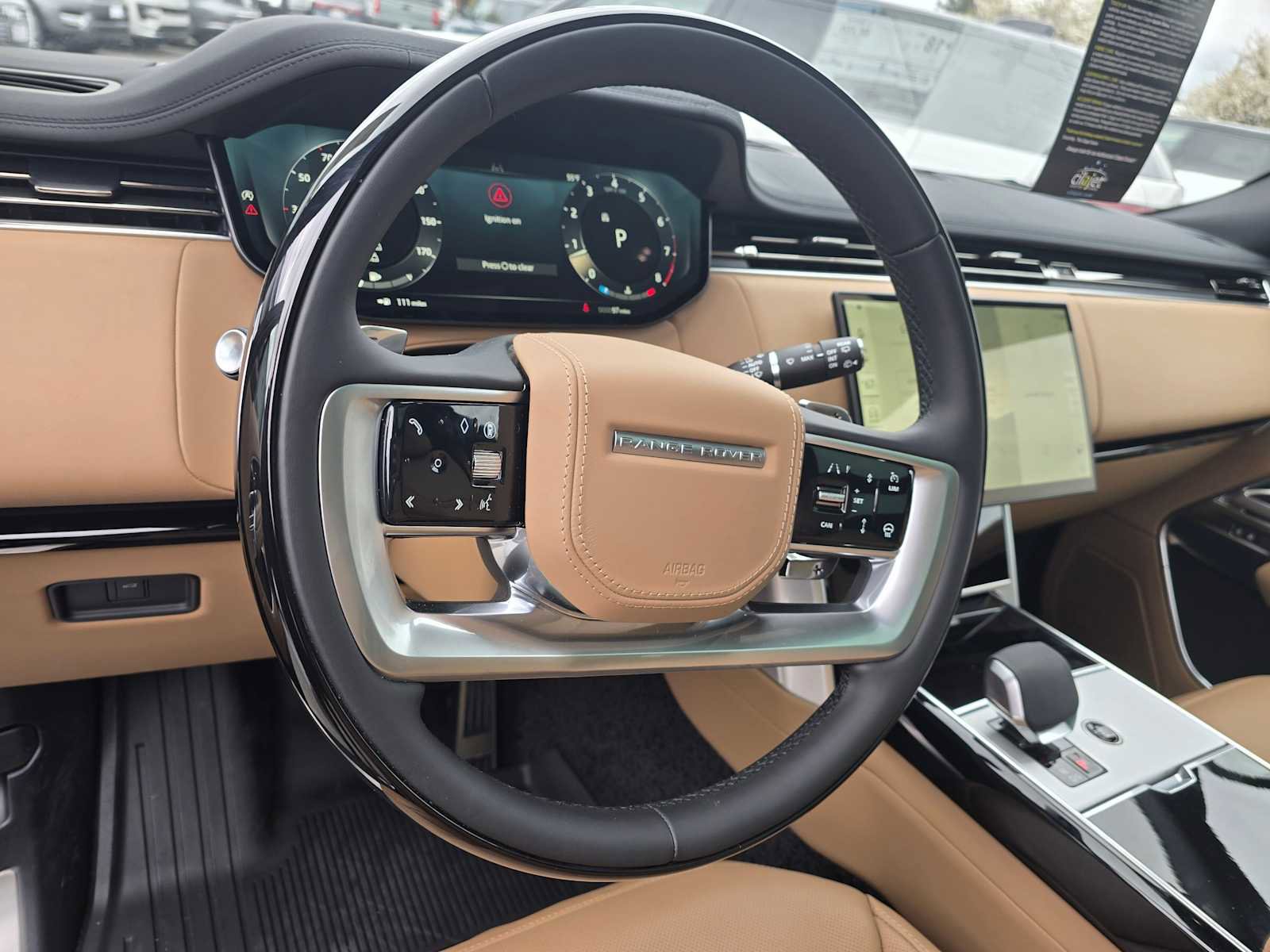 New 2025 Land Rover Range Rover Long Wheelbase SE image 30