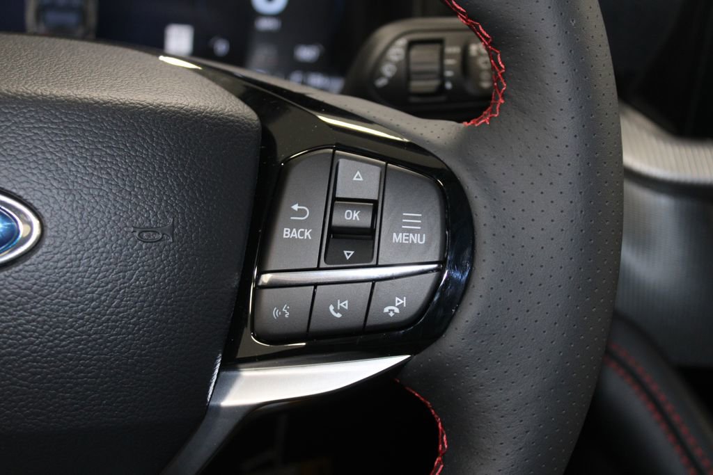 New 2026 Ford Explorer ST-Line image 39