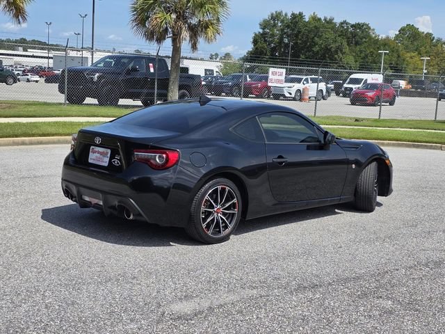 Used 2019 Toyota 86 RWD image 5