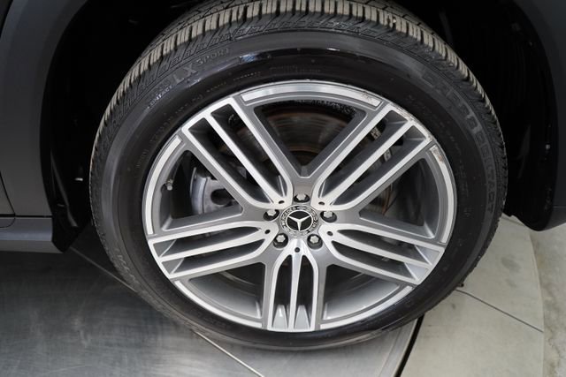 Used 2025 Mercedes-Benz GLS 450 4MATIC image 66