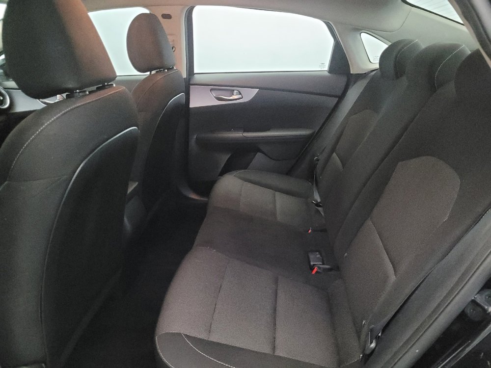 Used 2023 Kia Forte LXS image 18