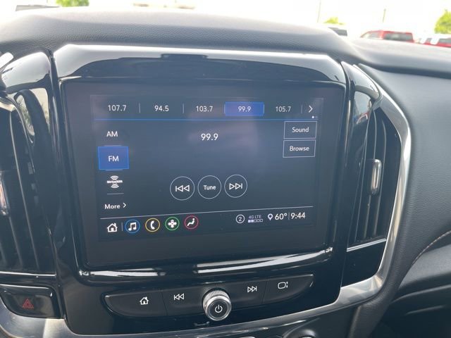 Used 2020 Chevrolet Traverse LT FWD image 25