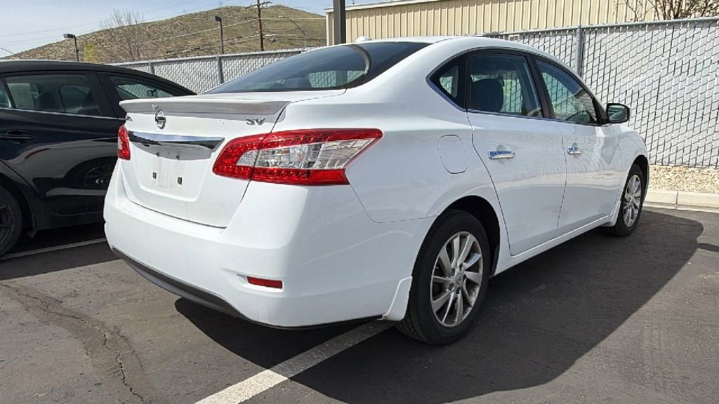 Used 2015 Nissan Sentra SV w/ Style Package image 2