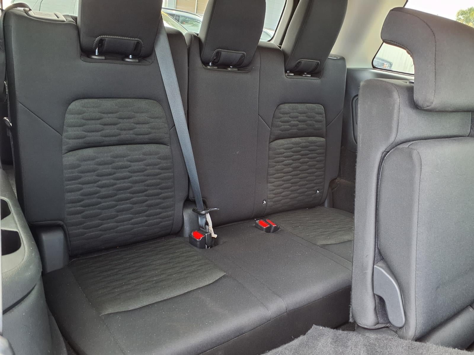 Used 2025 Nissan Pathfinder SV FWD image 15