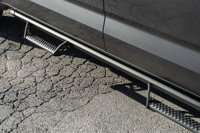 Used 2022 Toyota Tundra SR5 w/ SR5 Convenience Package image 8