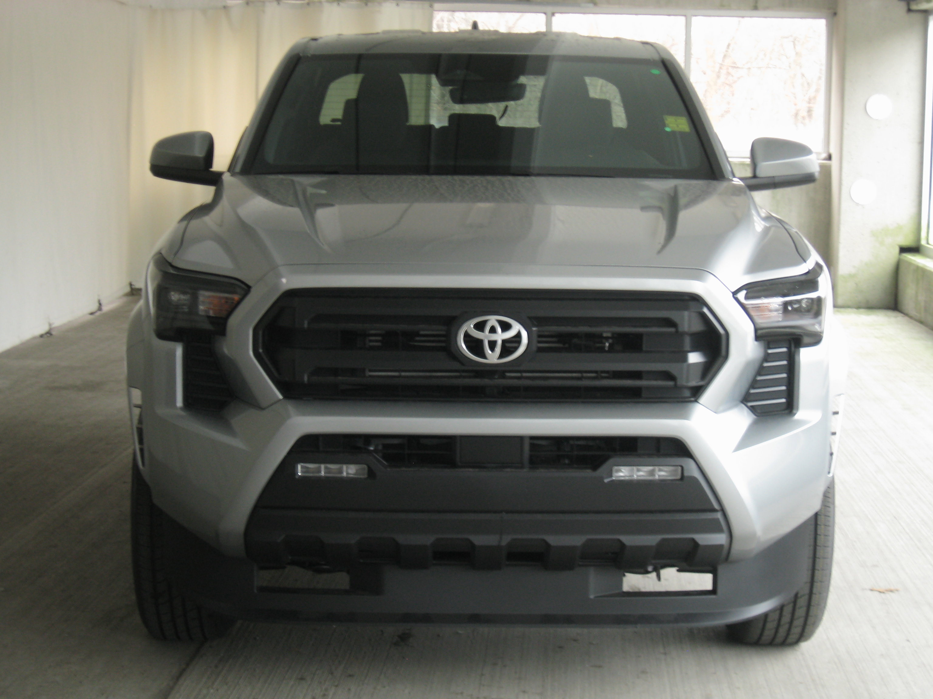 New 2025 Toyota Tacoma SR5 image 3