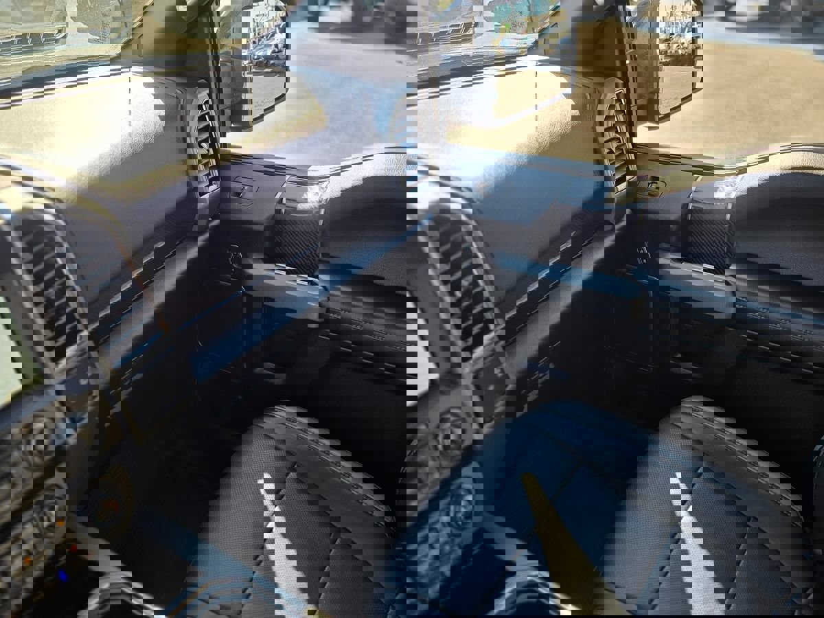 Used 2017 Ford F150 Raptor w/ Equipment Group 802A Luxury image 39