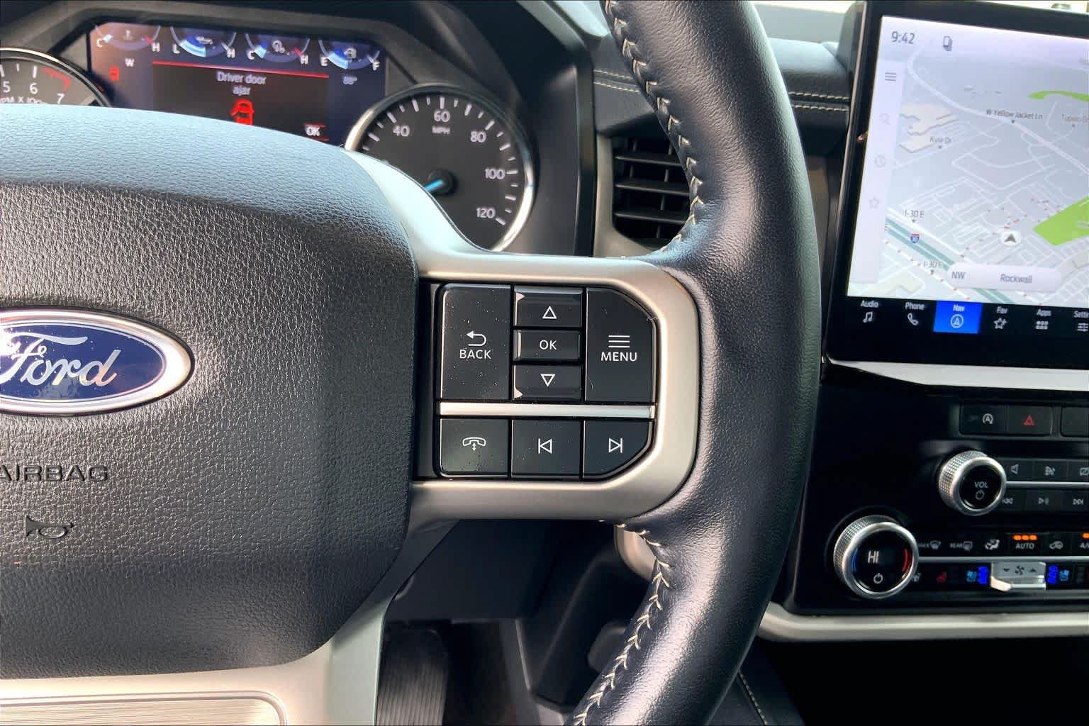 Used 2023 Ford Expedition XLT RWD image 21