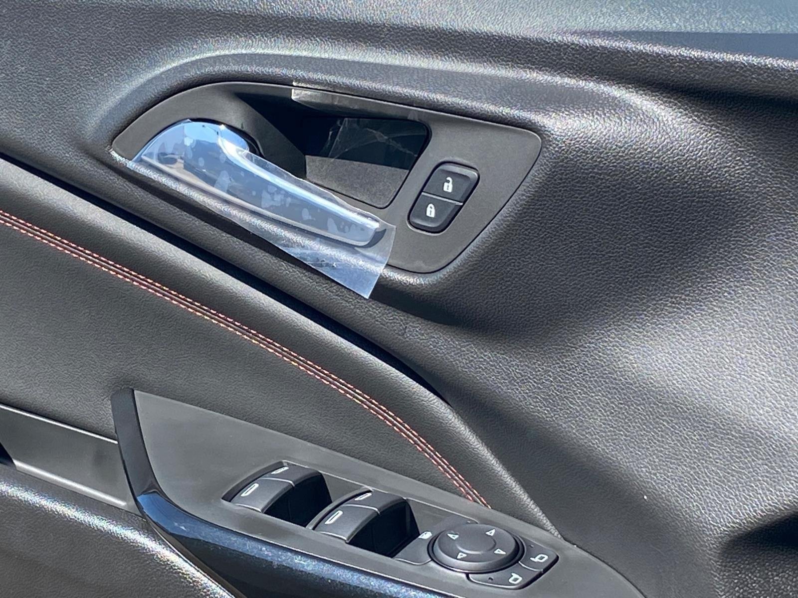 New 2026 Chevrolet Trax RS w/ Sunroof Package FWD image 19