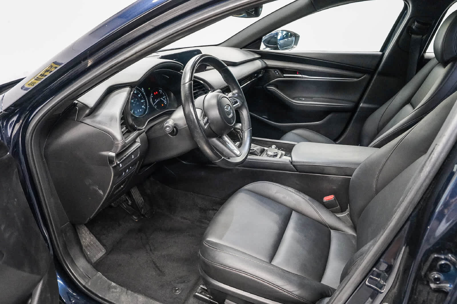 Used 2022 MAZDA MAZDA3 s FWD image 18