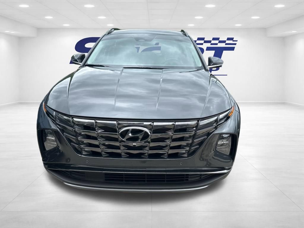 Used 2023 Hyundai Tucson Limited AWD/4WD image 2