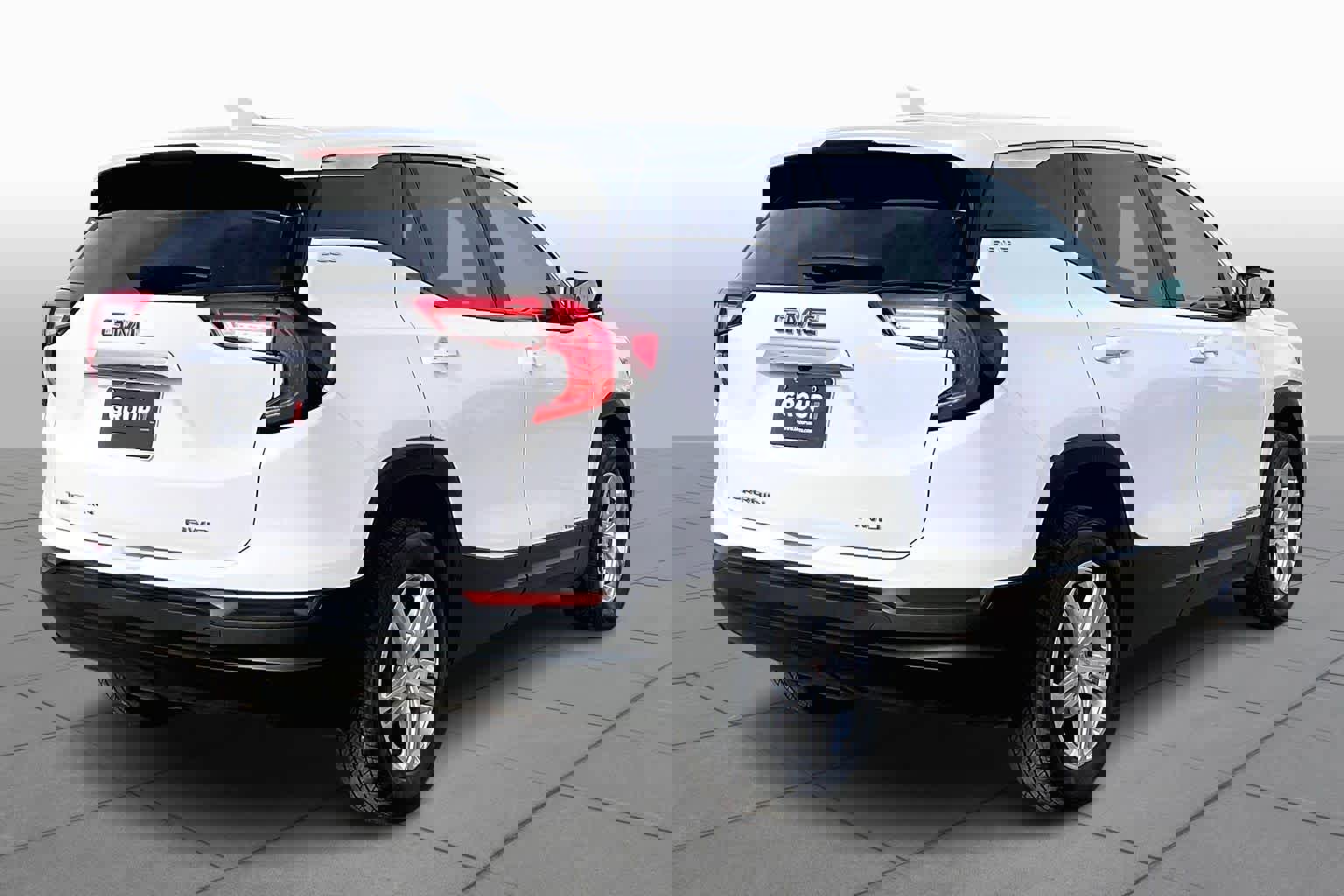 Used 2024 GMC Terrain SLE image 12