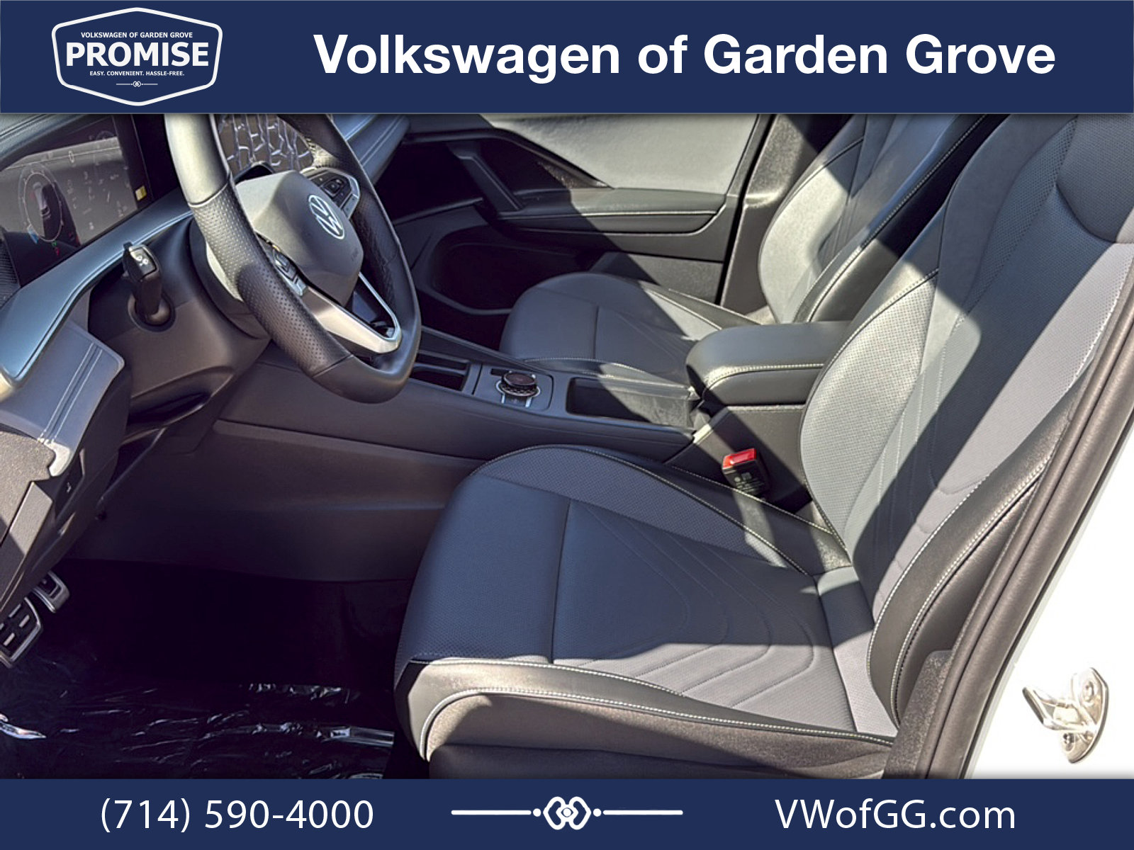 New 2026 Volkswagen Tiguan SE R-Line FWD image 14