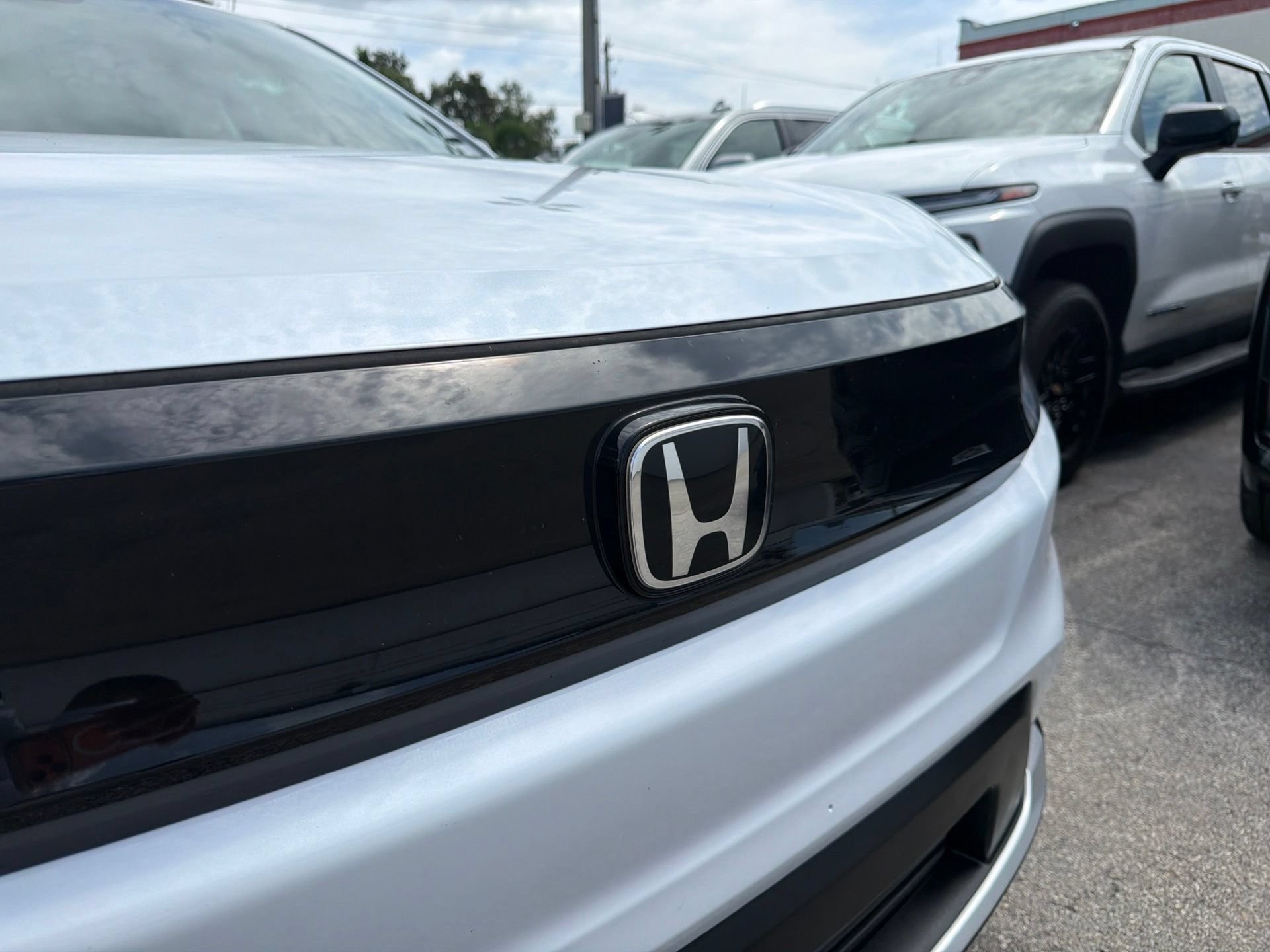 Used 2026 Honda Prologue Eco image 5
