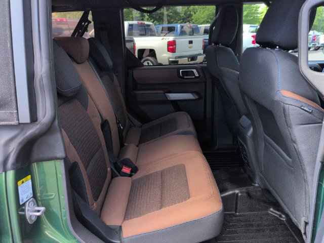 Used 2022 Ford Bronco Outer Banks AWD/4WD image 29