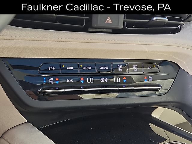 Used 2022 Buick Envision Avenir w/ Safety Package AWD/4WD image 16