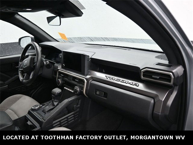 Used 2024 Toyota Tacoma SR5 image 9