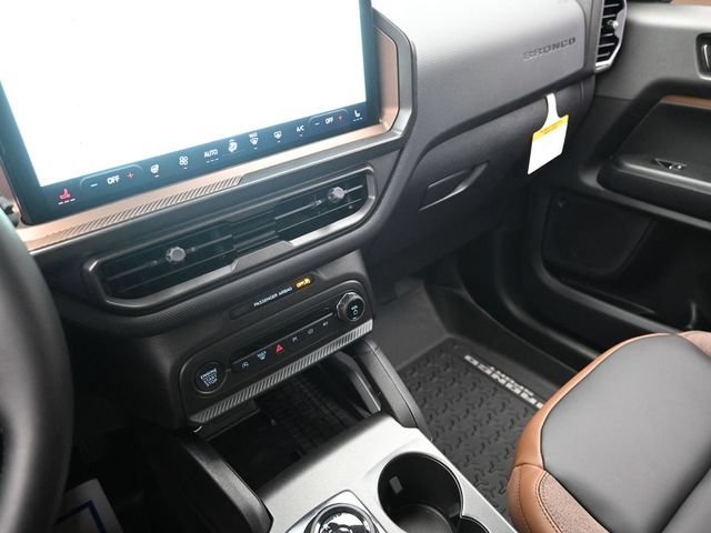 Used 2025 Ford Bronco Sport Outer Banks w/ Sasquatch Outer Banks Package AWD/4WD image 21