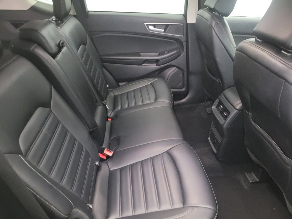 Used 2024 Ford Edge SEL image 19