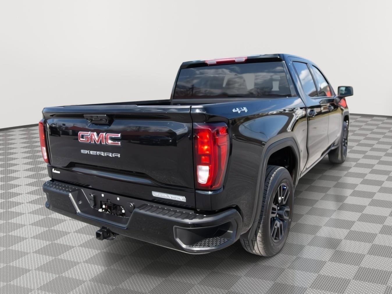 Used 2023 GMC Sierra 1500 Elevation image 3