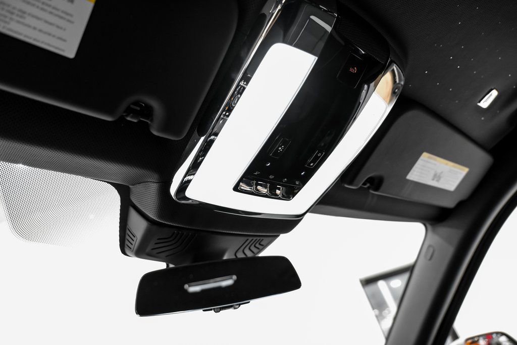 Used 2023 Rolls-Royce Cullinan Black Badge w/ Driver's Package image 32