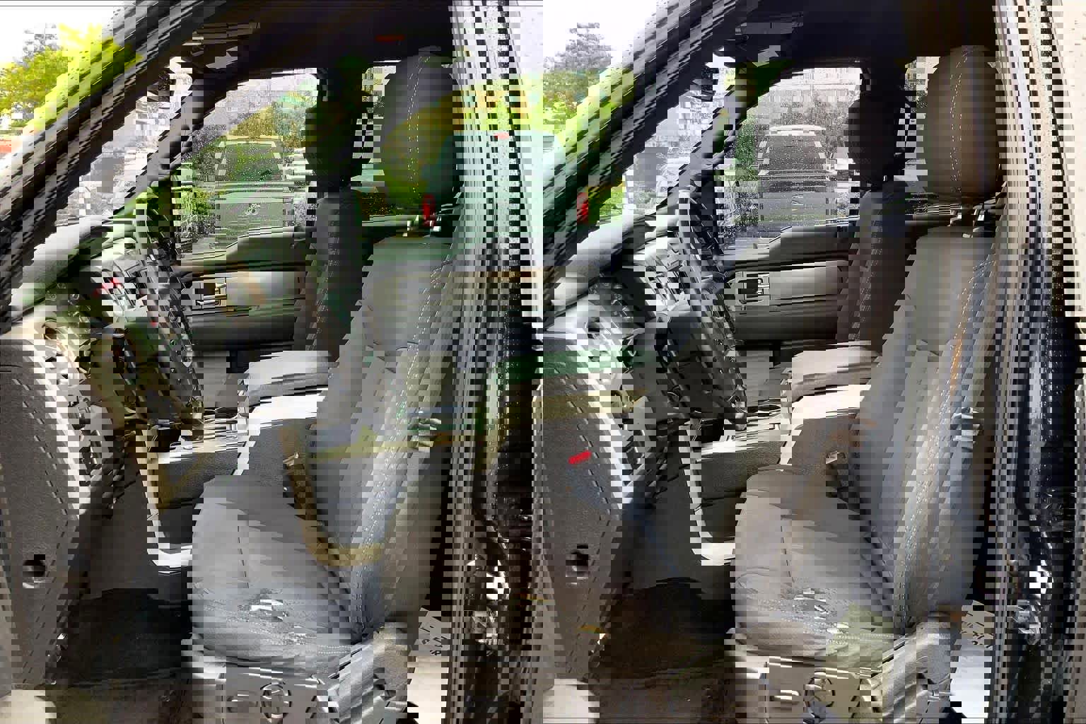 Used 2013 Ford F150 FX4 w/ Mid Equipment Group image 7