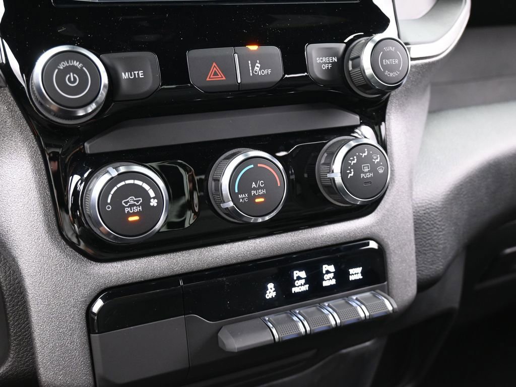 Used 2026 RAM 1500 Tradesman AWD/4WD image 20