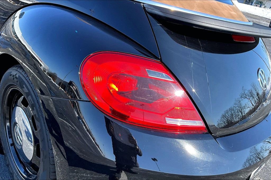 Used 2016 Volkswagen Beetle 1.8T S image 30