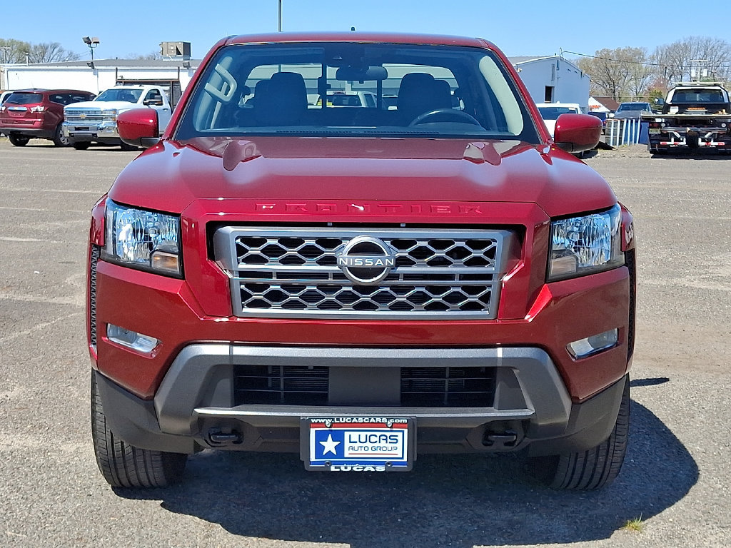 Used 2023 Nissan Frontier SV w/ Technology Package AWD/4WD image 4