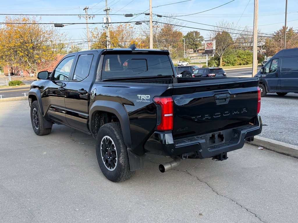 Used 2024 Toyota Tacoma TRD Off-Road w/ TRD Off Road Upgrade Package AWD/4WD image 9