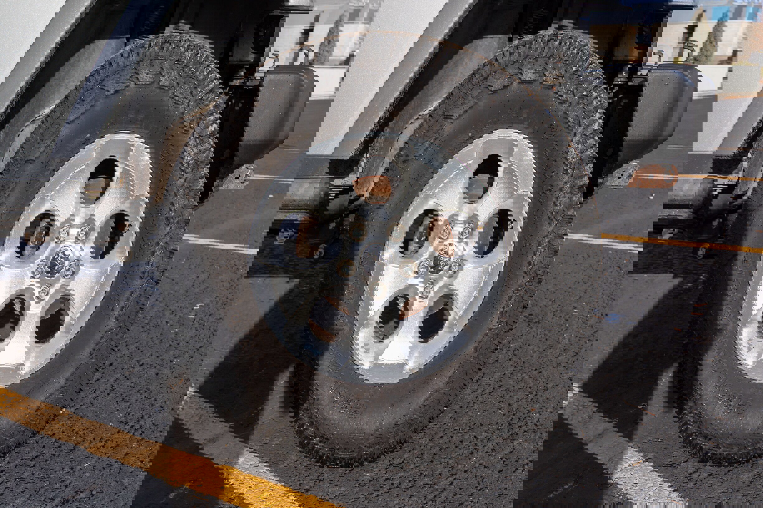 Used 2014 Jeep Wrangler Unlimited Sahara w/ Connectivity Group image 26