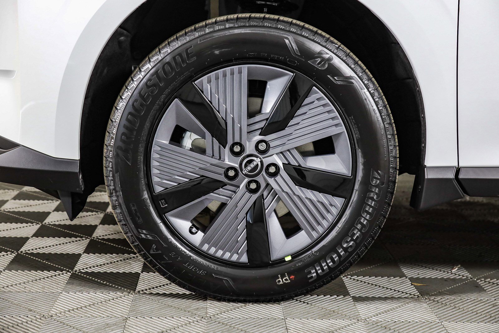 New 2025 Nissan Murano SL image 10
