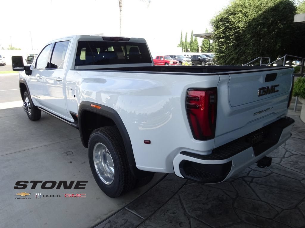 New 2026 GMC Sierra 3500 Denali w/ Denali Reserve Package AWD/4WD image 5