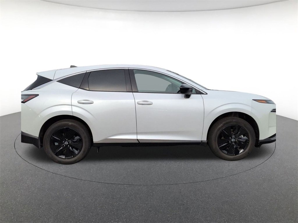 Used 2025 Nissan Murano SV image 4