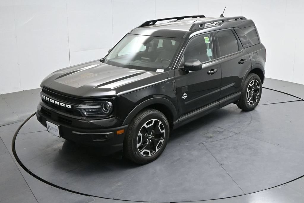 Used 2023 Ford Bronco Sport Outer Banks w/ Tech Package AWD/4WD image 48