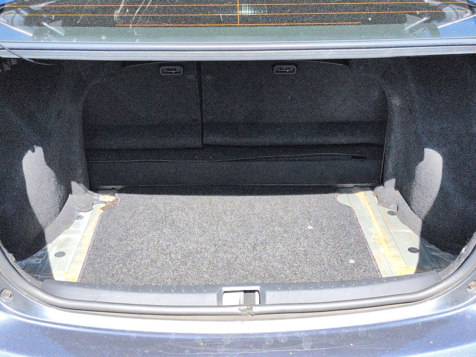 Used 2012 Toyota Yaris Sedan image 29