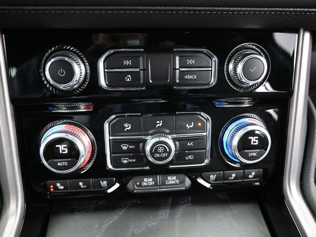 Used 2022 GMC Yukon Denali w/ Max Trailering Package image 17