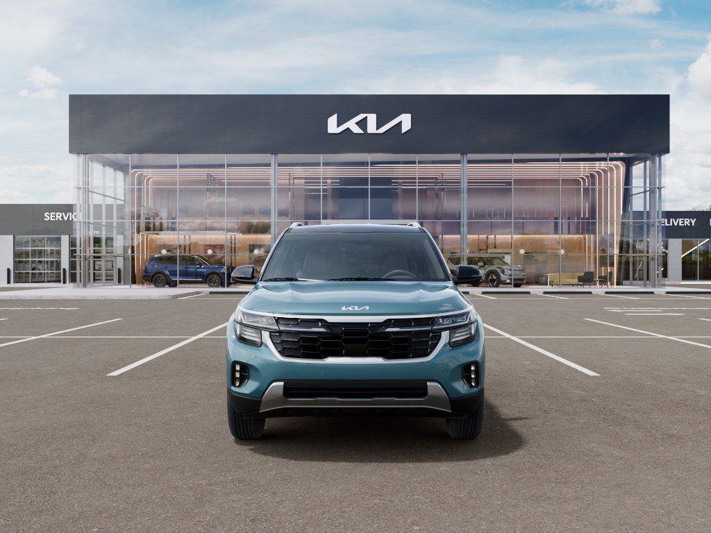 New 2026 Kia Seltos SX AWD/4WD image 2