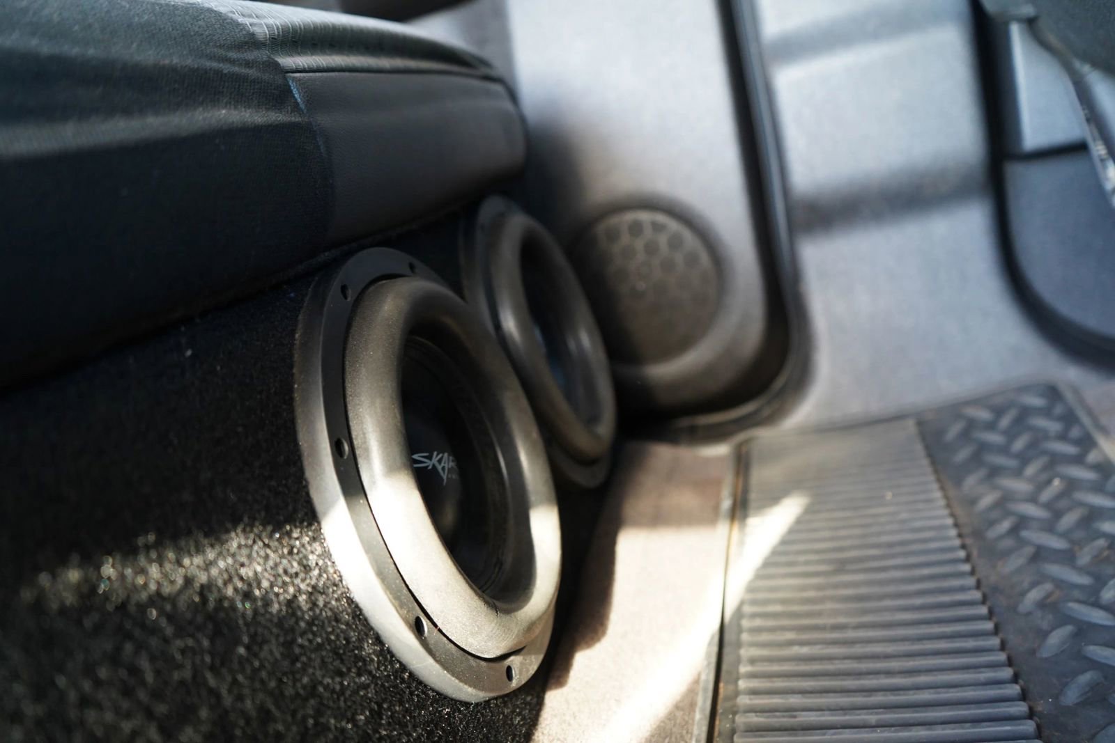 Used 2014 Chevrolet Silverado 2500 LT w/ Custom Sport Truck Package image 24