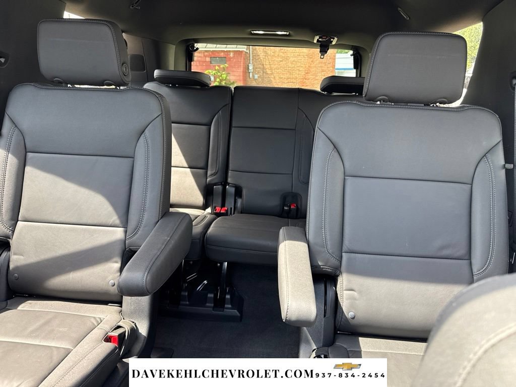 Used 2025 Chevrolet Tahoe Z71 w/ Comfort Package AWD/4WD image 22